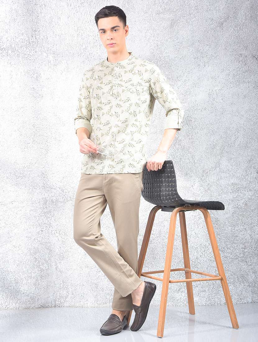 Men Floral Printed Mandarin Neck Short Kurta - 22178293 -  Standard Image - 4