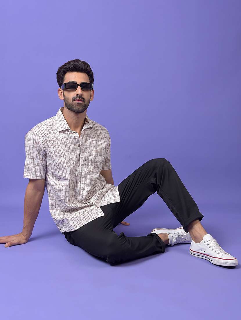 men solid mid rise chinos casual trouser - 22178311 -  Standard Image - 4