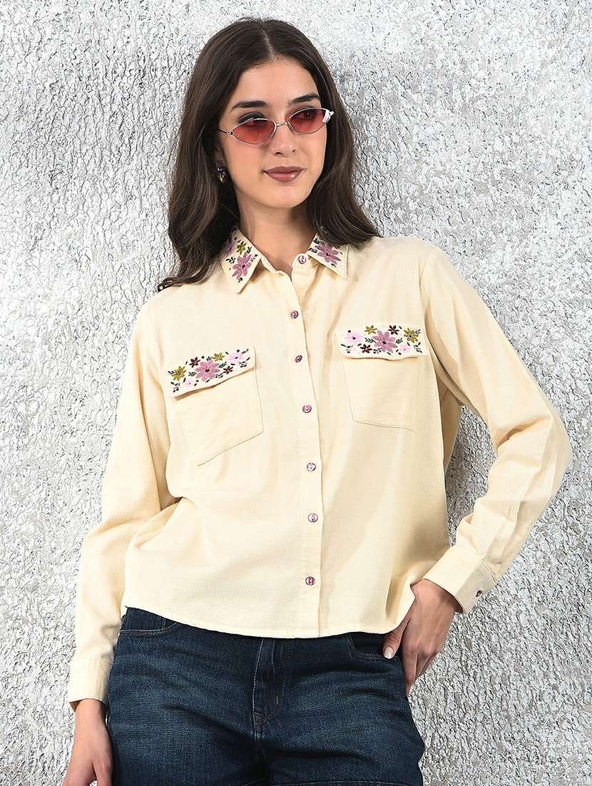 women collared long sleeve shirt