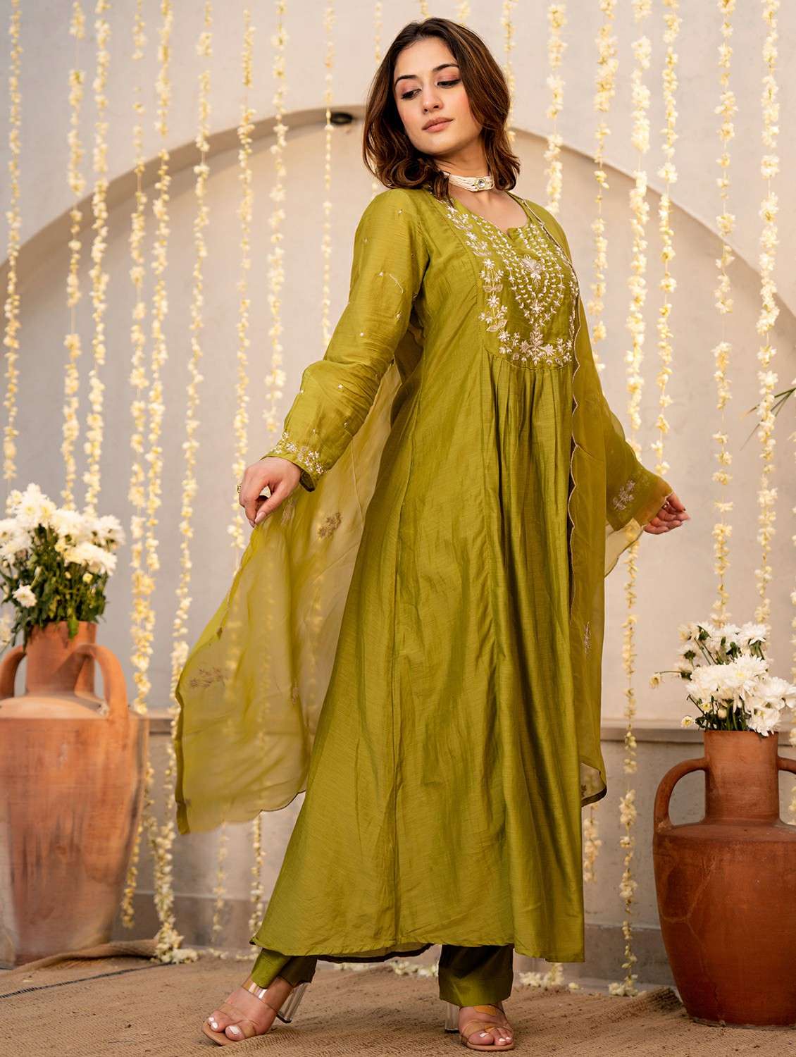 women embroidered long sleeve kurta pant with dupatta set - 22178498 -  Standard Image - 1