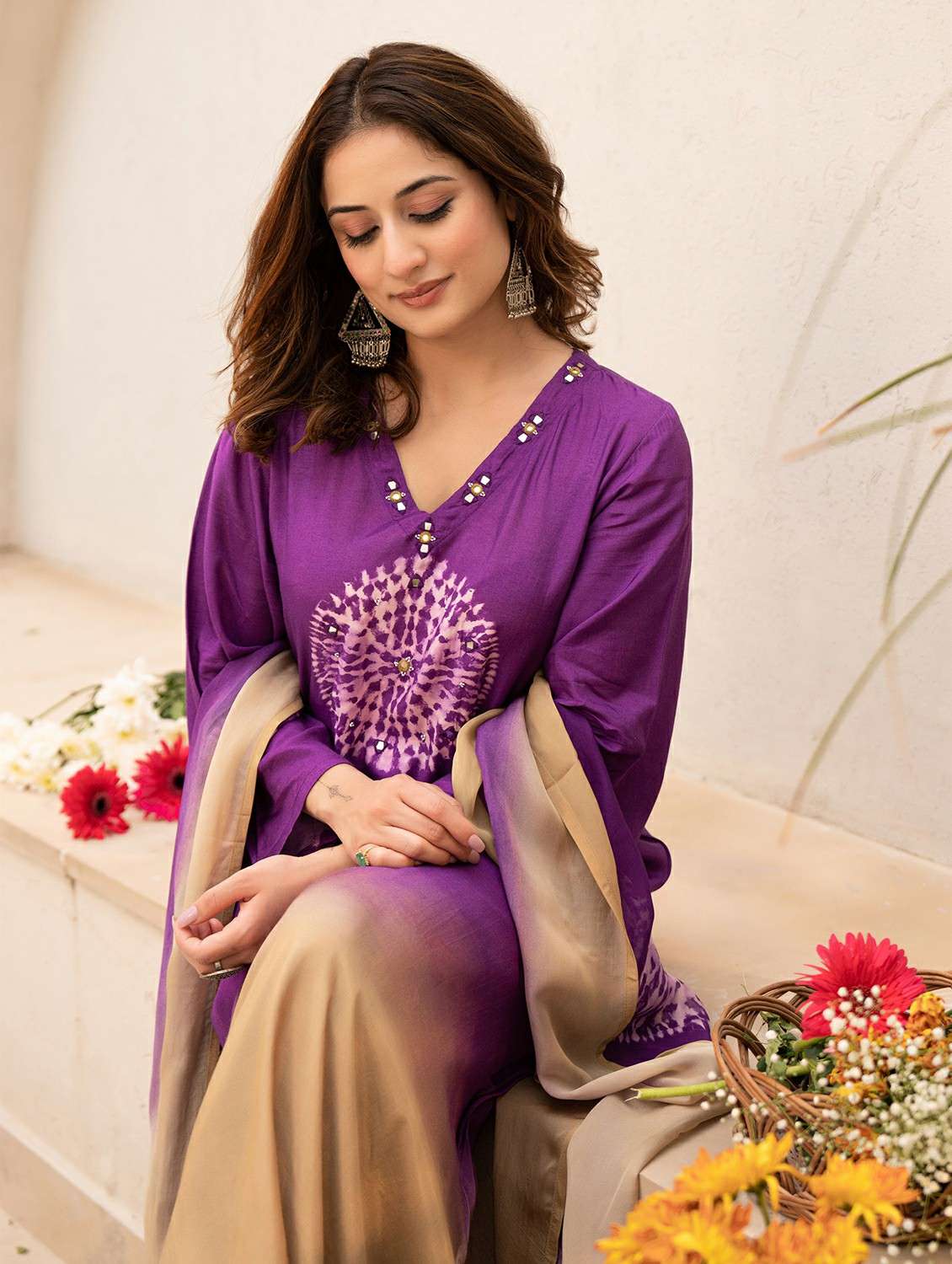 women embroidered three quarter sleeve kurta pant with dupatta set - 22178502 -  Standard Image - 4
