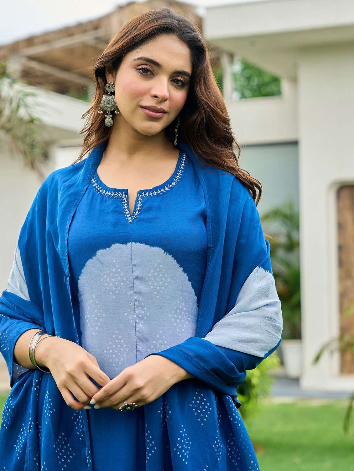 women embroidered long sleeve kurta pant with dupatta set - 22178513 -  Standard Image - 4