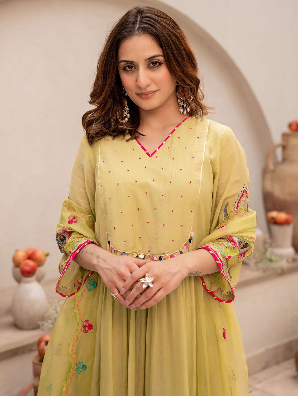 women embroidered three quarter sleeve kurta pant with dupatta set - 22178518 -  Standard Image - 4