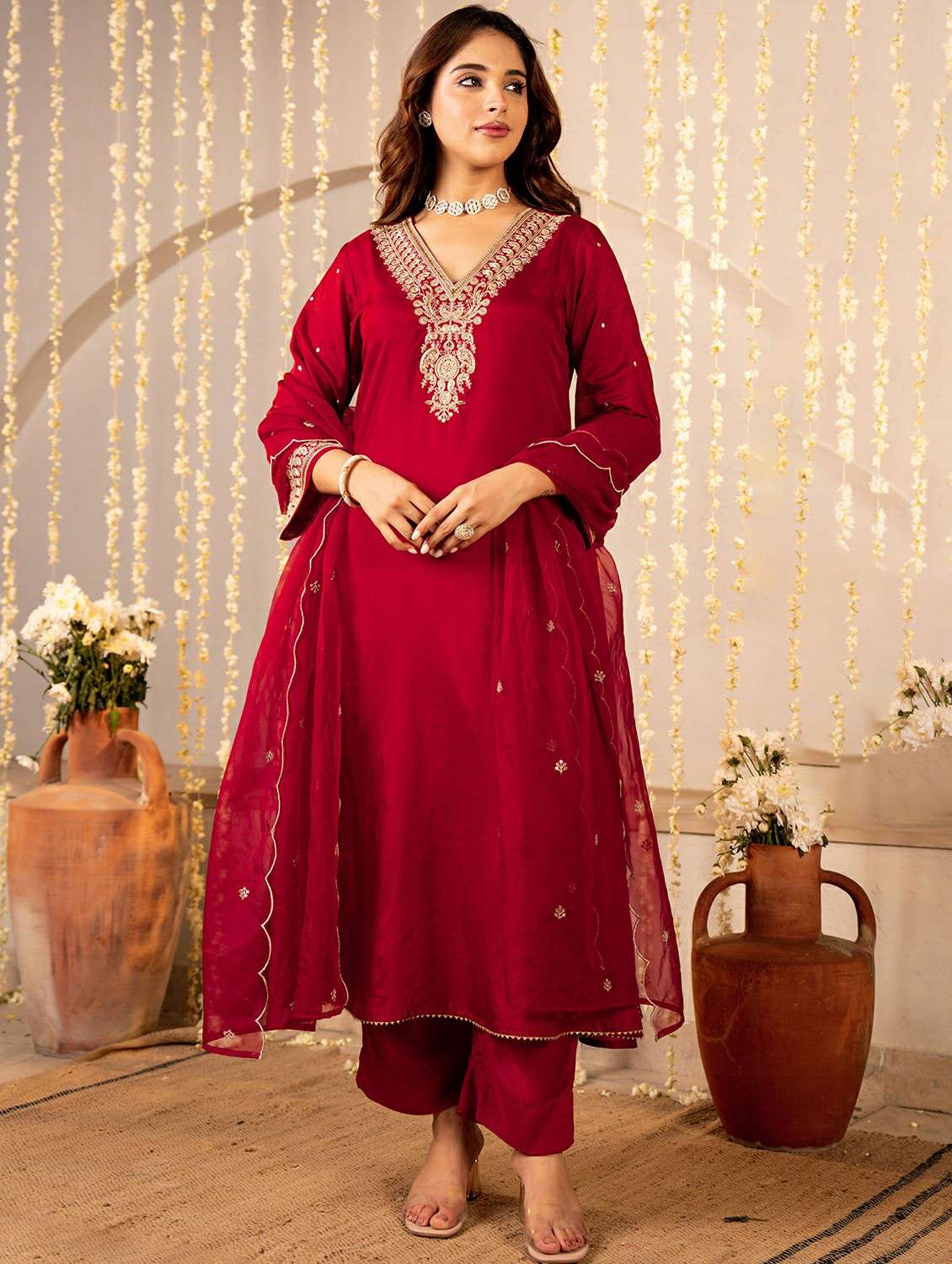 women embroidered three quarter sleeve kurta pant with dupatta set