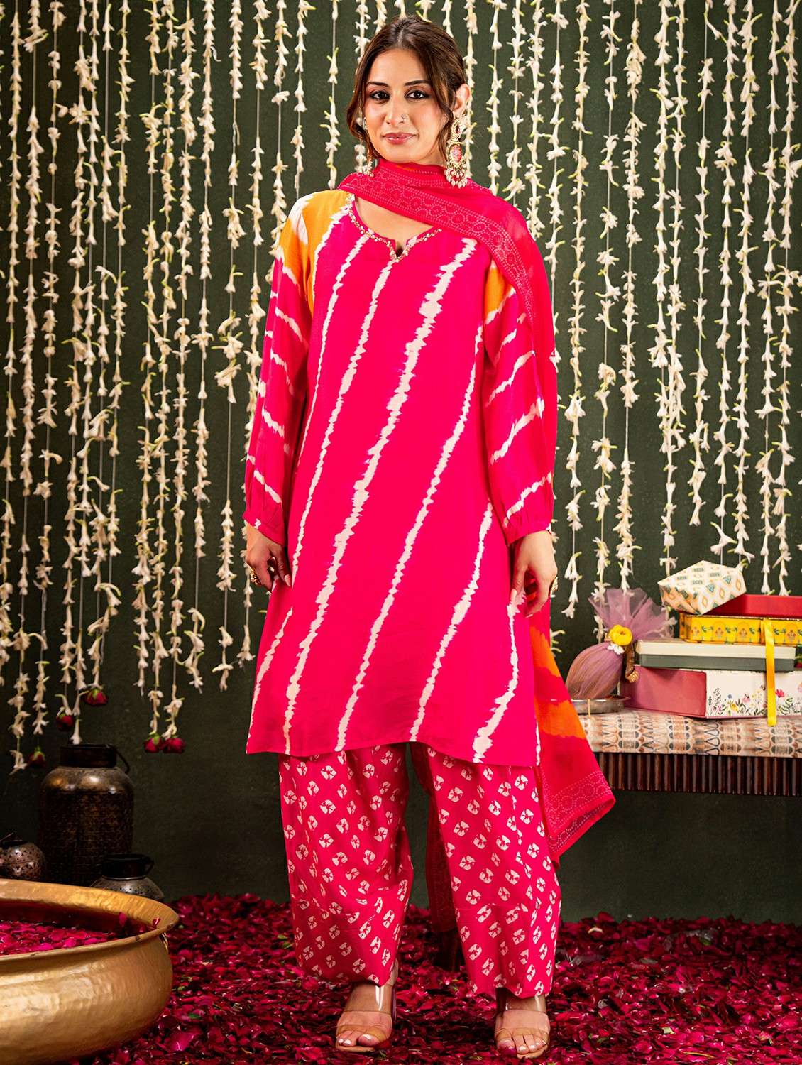 women embroidered long sleeve kurta pant with dupatta set - 22178524 -  Standard Image - 1