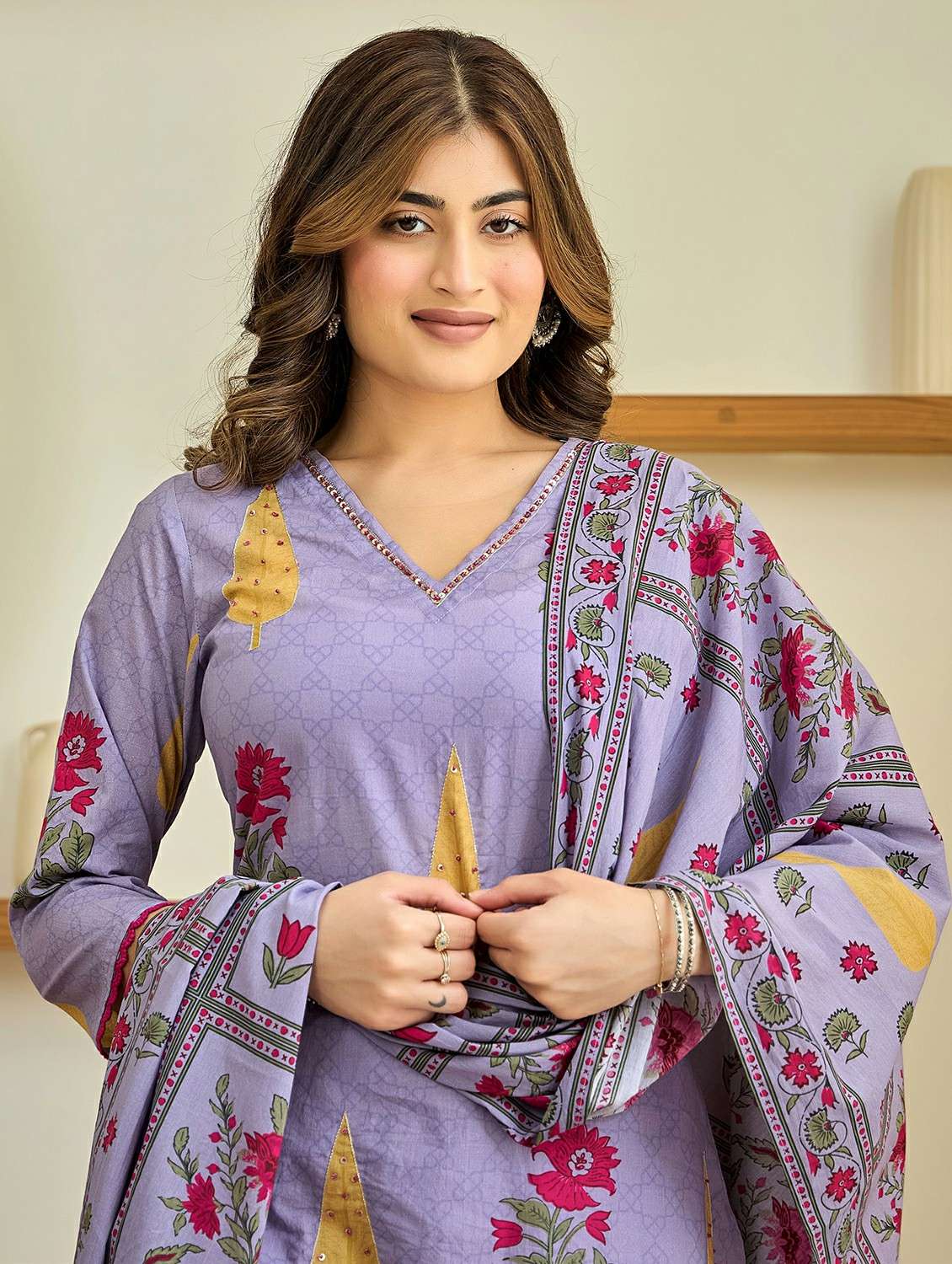 women embroidered three quarter sleeve kurta pant with dupatta set - 22178538 -  Standard Image - 4