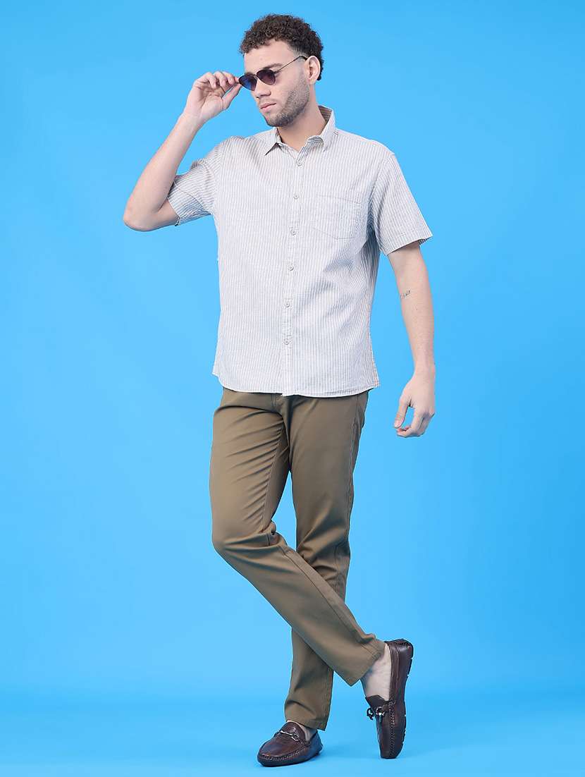 men solid mid rise chinos casual trouser - 22178676 -  Standard Image - 4