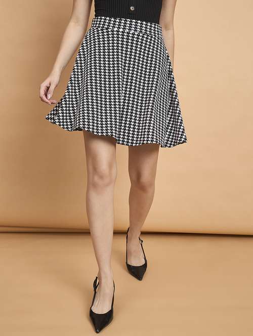 women houndstooth print high rise flared skirt - 22178969 -  Standard Image - 0