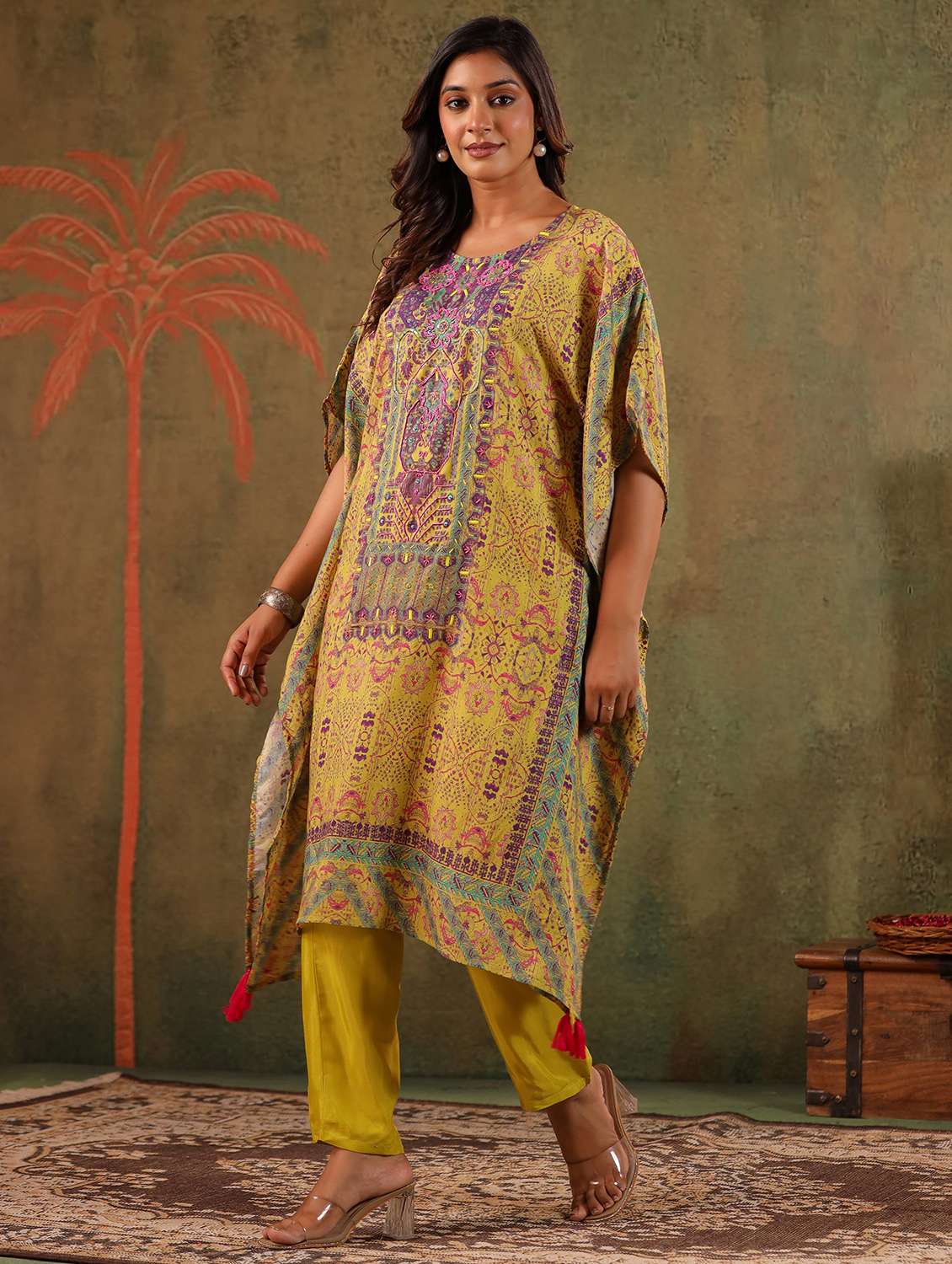 women printed kimono sleeve kaftan kurta with pant set - 22179004 -  Standard Image - 4