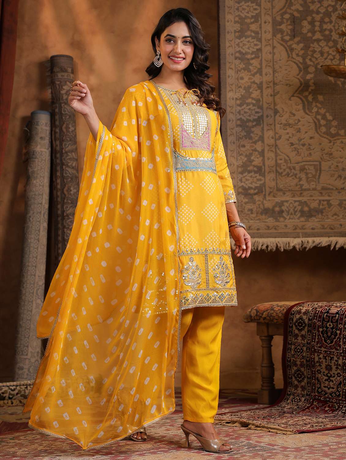 women bandhani three quarter sleeve kurta pant with dupatta set - 22179008 -  Standard Image - 4