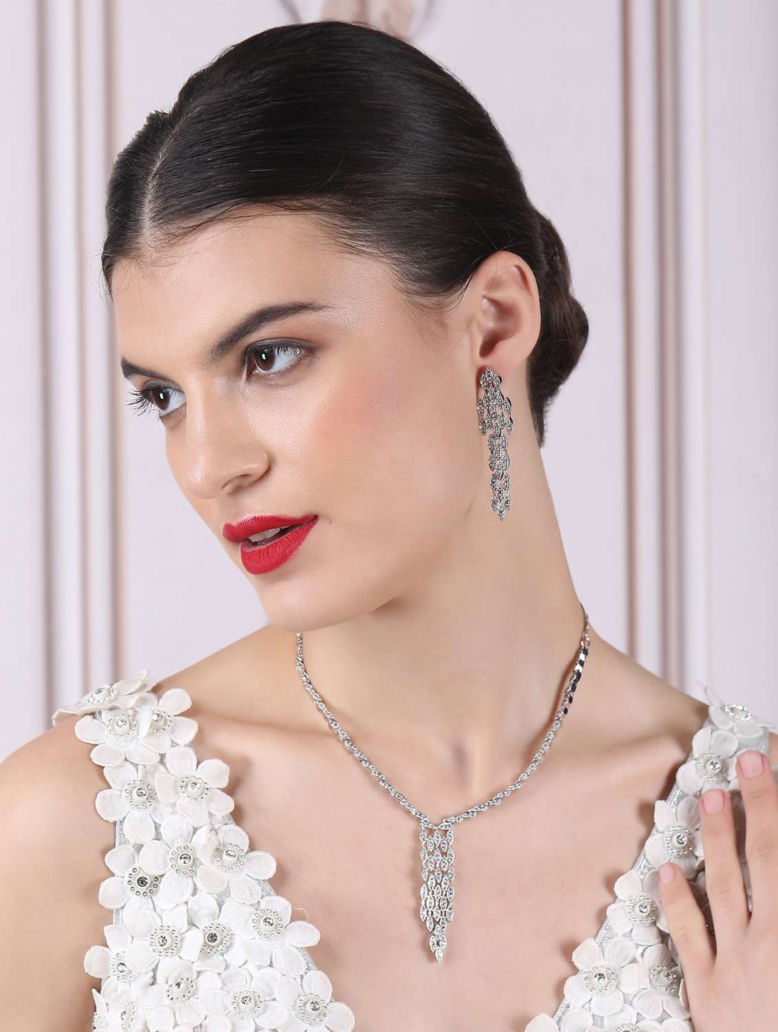 handcrafted silver plated cz necklace set - 22180020 -  Standard Image - 1