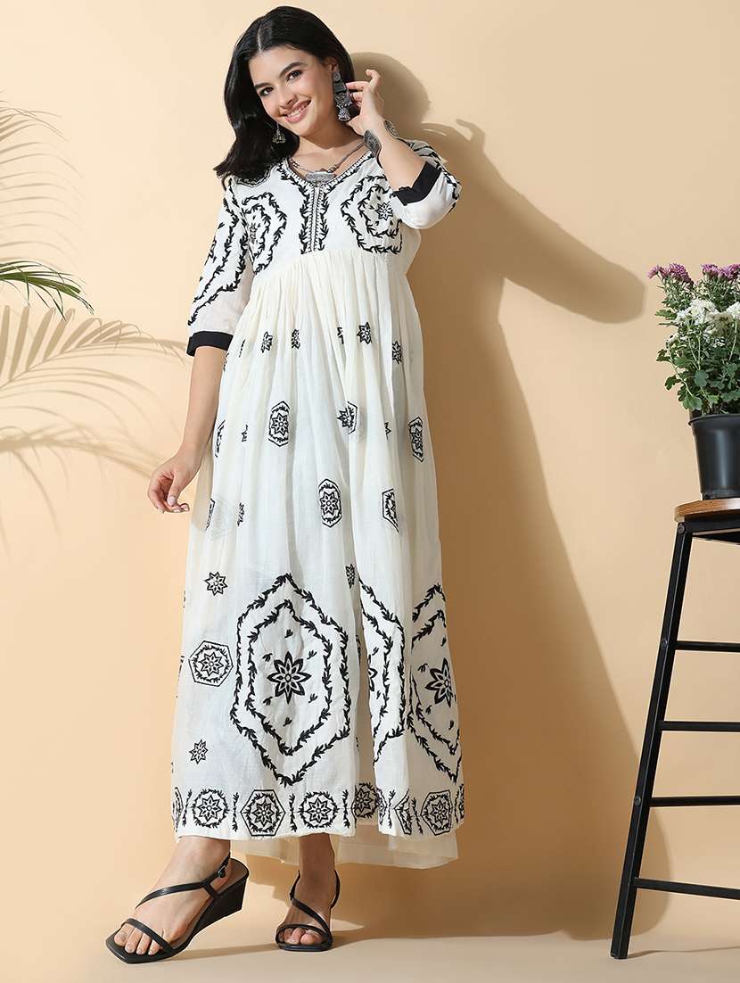women solid with work three quarter anarkali kurta