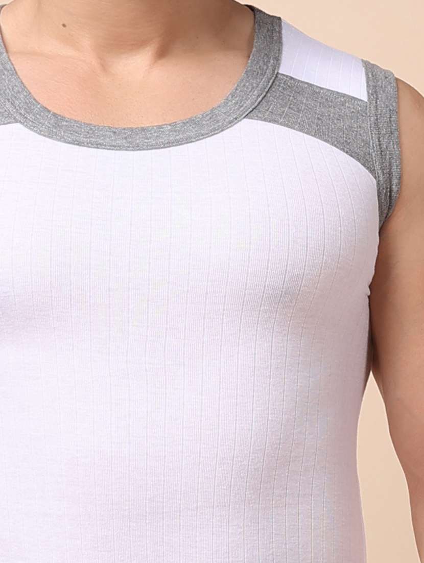 men pack of 5 color block sleeveless vest - 22181009 -  Standard Image - 4