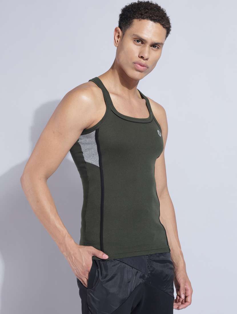 men pack of 5 color block sleeveless vest - 22181036 -  Standard Image - 1