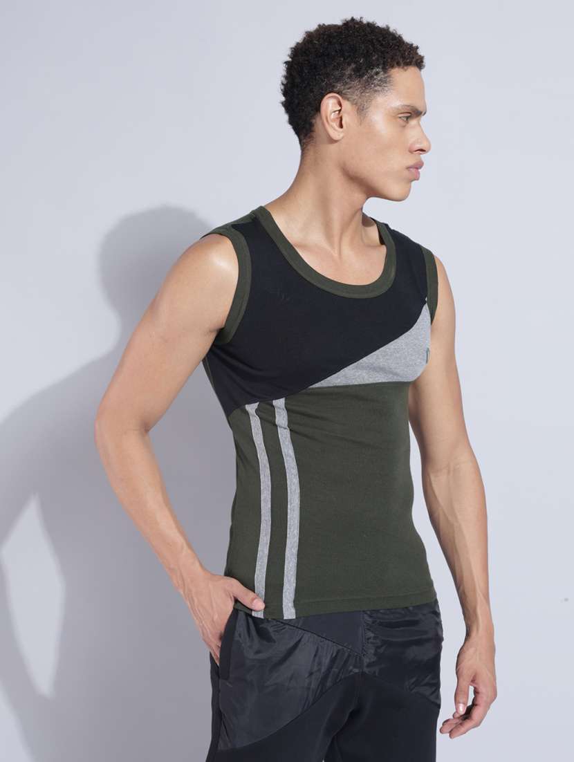 men pack of 4 color block sleeveless vest - 22181114 -  Standard Image - 1