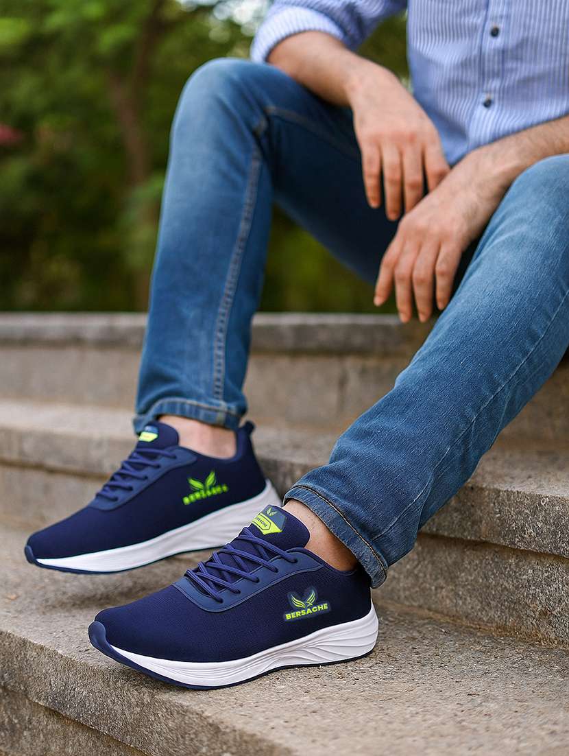 men solid lace up sport shoe - 22181192 -  Standard Image - 4