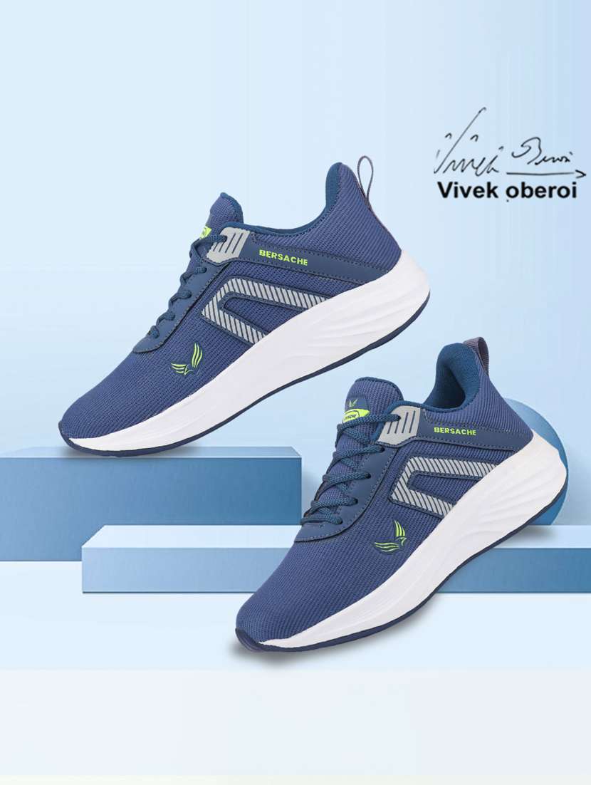 men blue lace up sport shoe