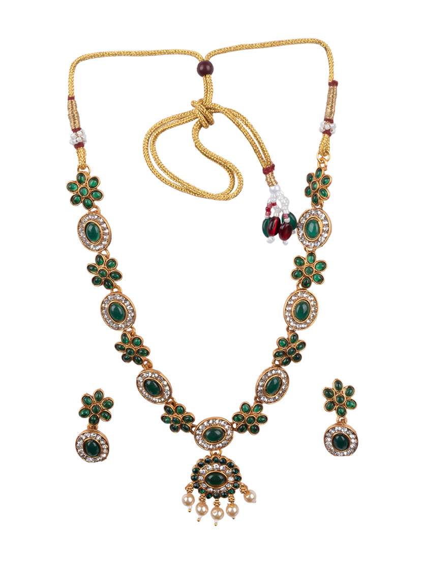 women green flower necklace set - 22181278 -  Standard Image - 1
