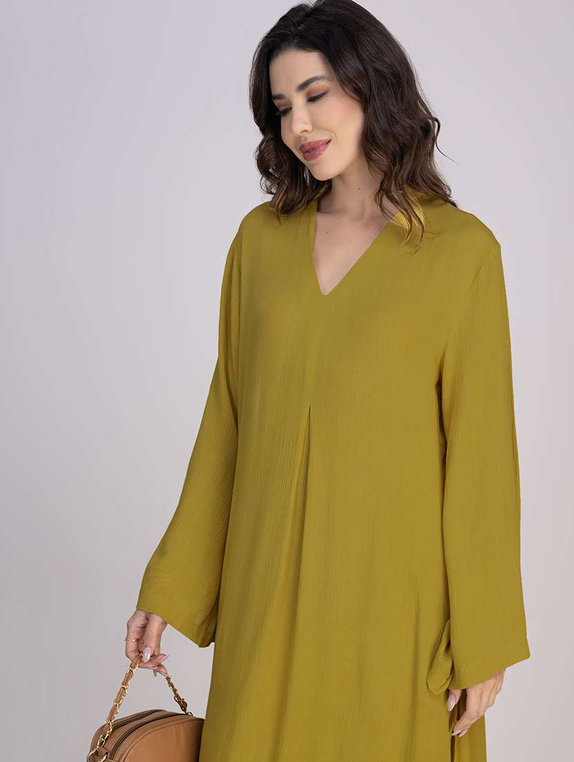 women solid bell sleeve a-line kurta - 22181383 -  Standard Image - 4