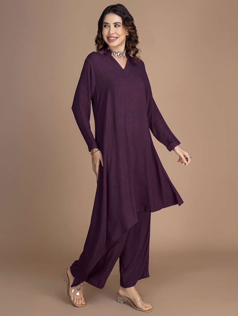 women solid long sleeve asymmetric kurta - 22181385 -  Standard Image - 1