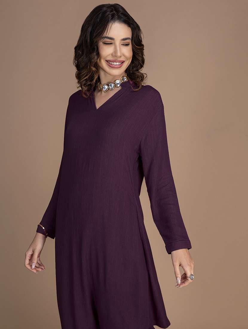 women solid long sleeve asymmetric kurta - 22181385 -  Standard Image - 4