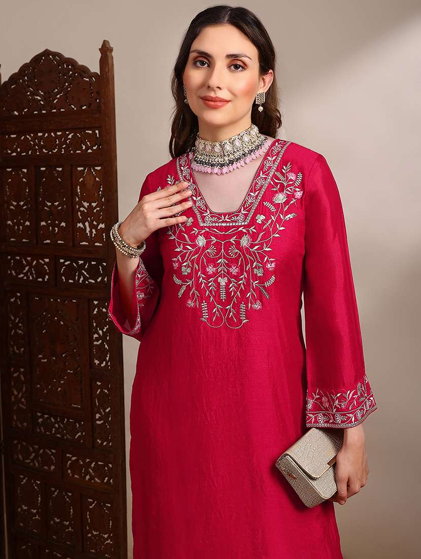globus women pink floral embroidered v-neck bell sleeves straight kurta with pants festive set - 22182171 -  Standard Image - 4