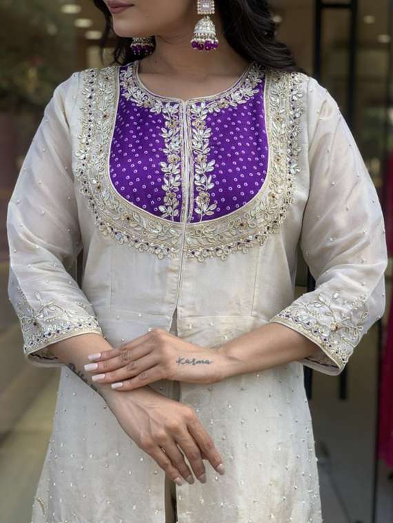 women solid with work three quarter sleeve kurta palazzo set - 22182521 -  Standard Image - 4