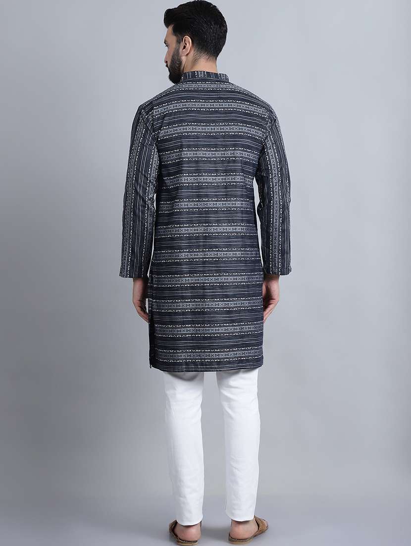 men self design mandarin neck long kurta - 22182648 -  Standard Image - 4