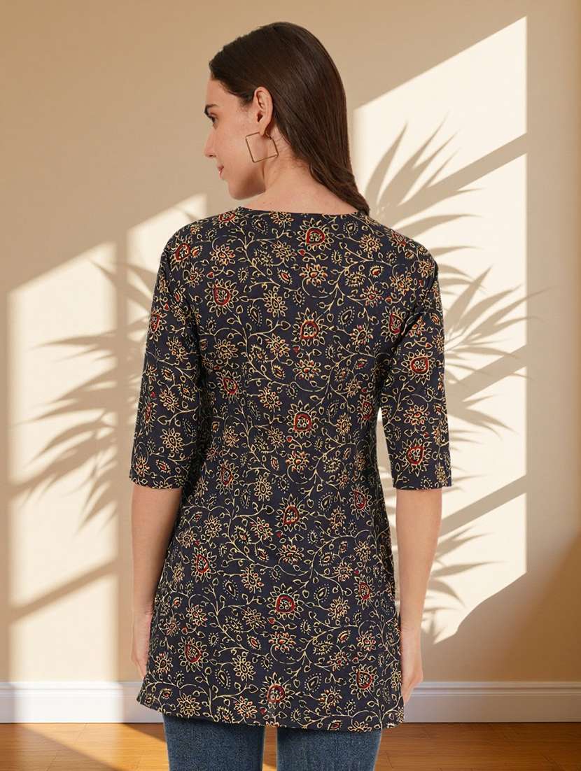 women printed three quarter sleeve straight kurti - 22182781 -  Standard Image - 4