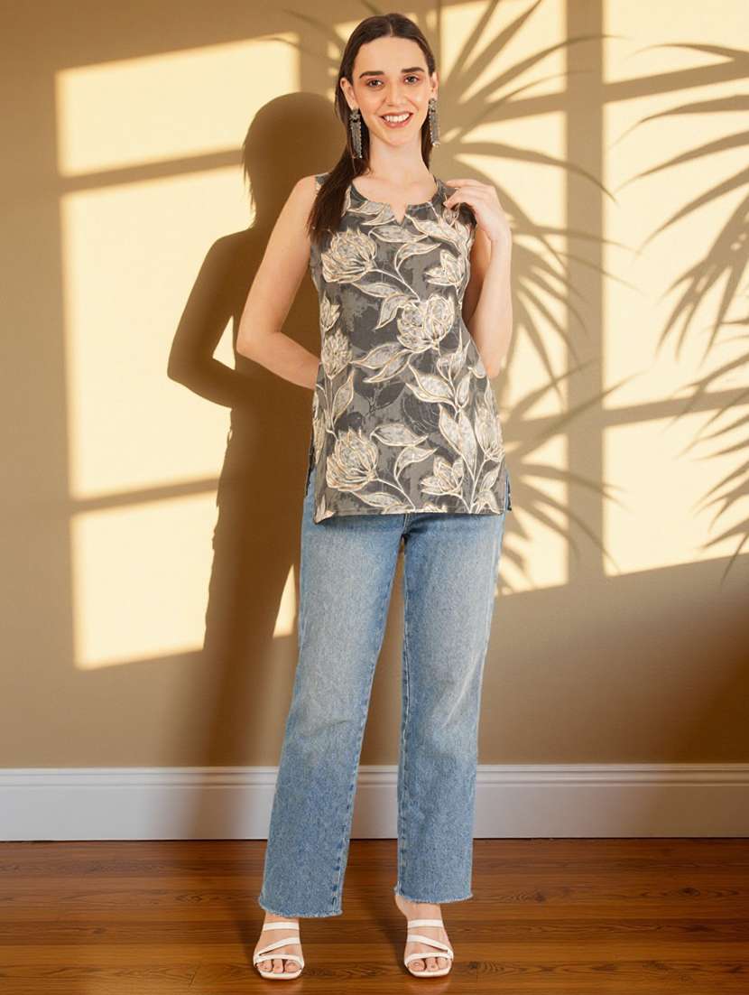 women floral printed sleeveless straight kurti - 22182804 -  Standard Image - 4