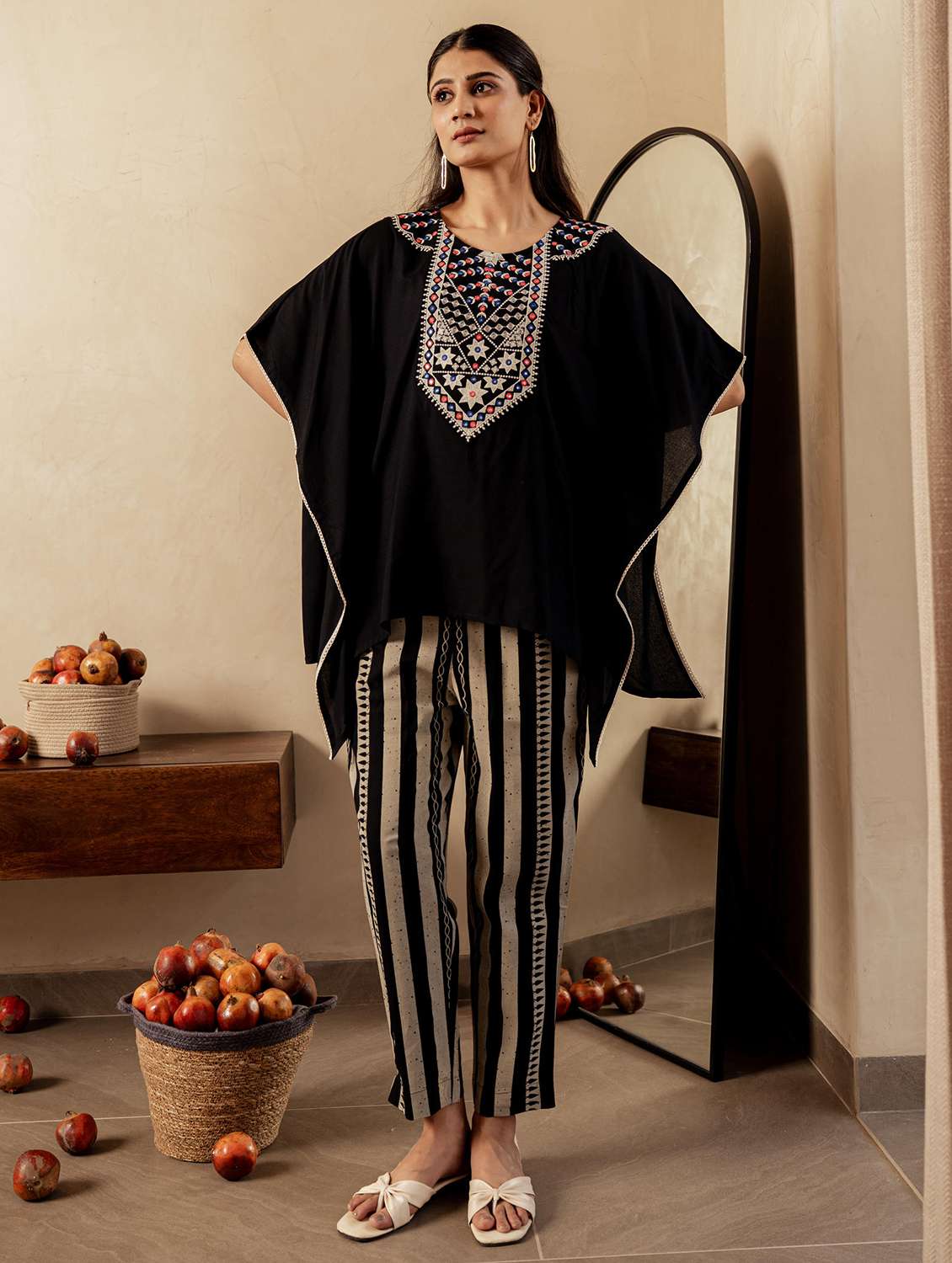 women embroidered kimono sleeve regular fit ethnic co-ord set