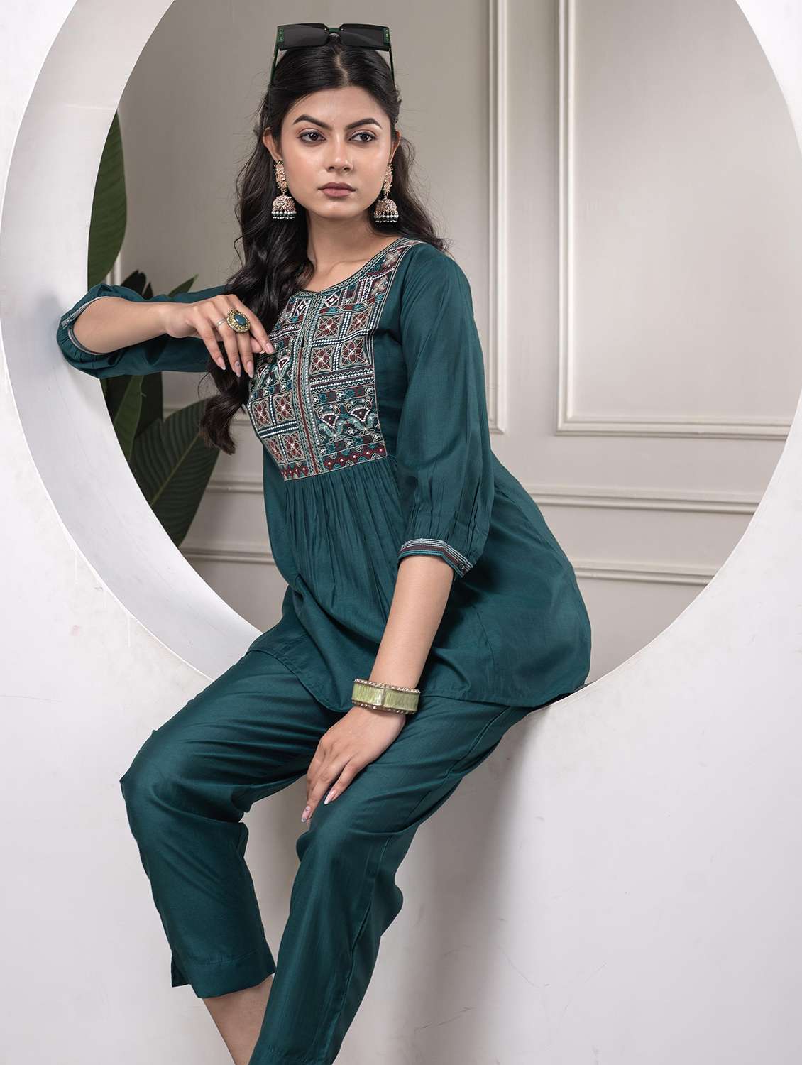 women three quarter sleeve regular fit ethnic co-ord set - 22183380 -  Standard Image - 1