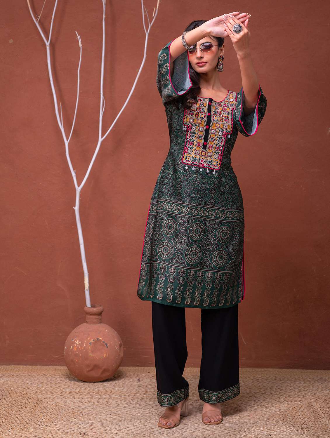 women printed three quarter sleeve kurta palazzo set - 22183381 -  Standard Image - 1