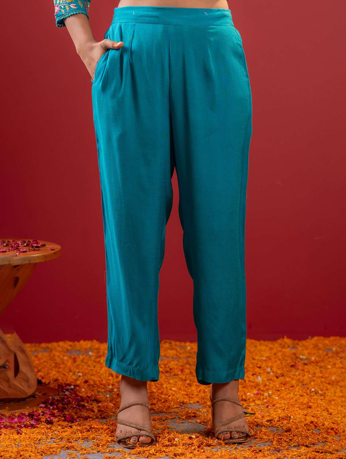 women solid with work three quarter sleeve kurta pant with dupatta set - 22183411 -  Standard Image - 4