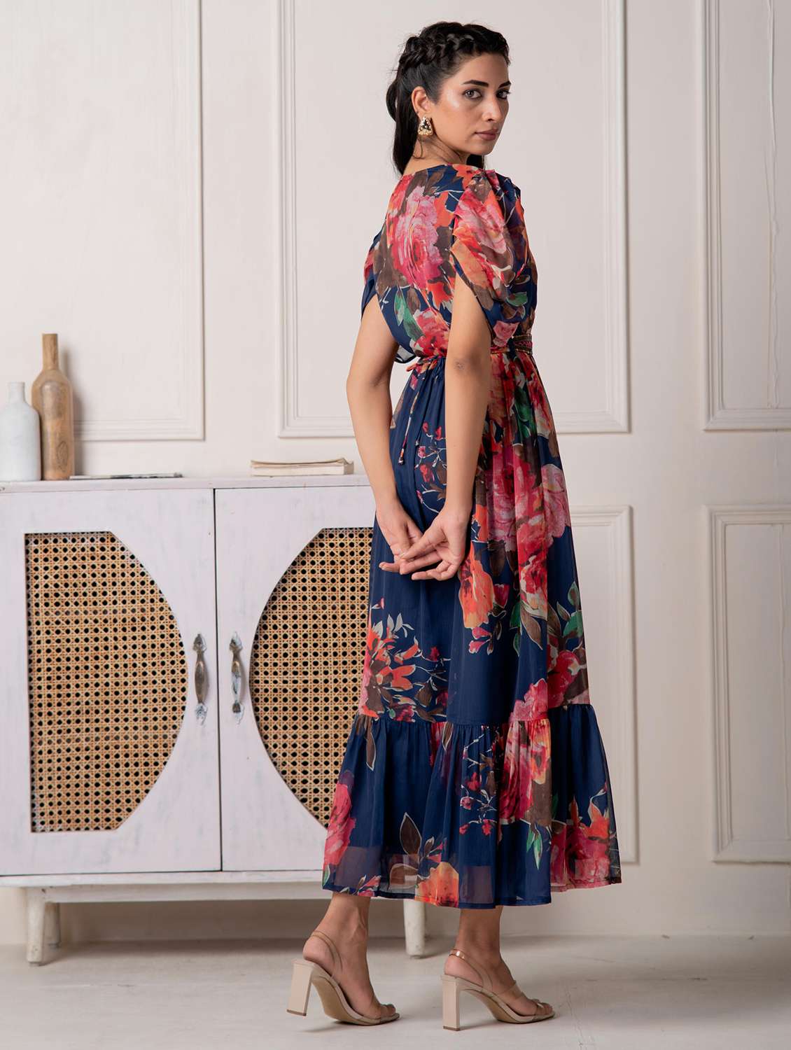 women floral puff sleeve maxi tiered dress - 22183433 -  Standard Image - 4