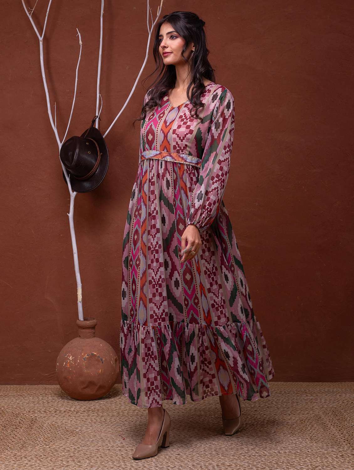 women printed puff sleeve tiered maxi dress