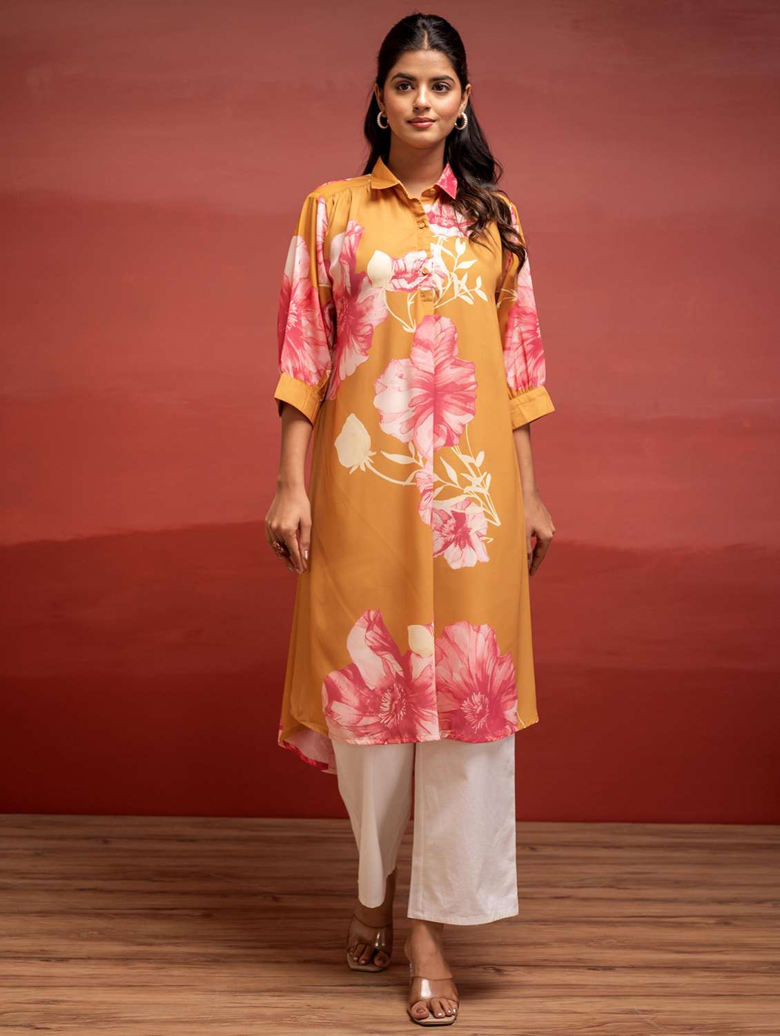 women floral three quarter sleeve a-line kurta - 22183446 -  Standard Image - 4