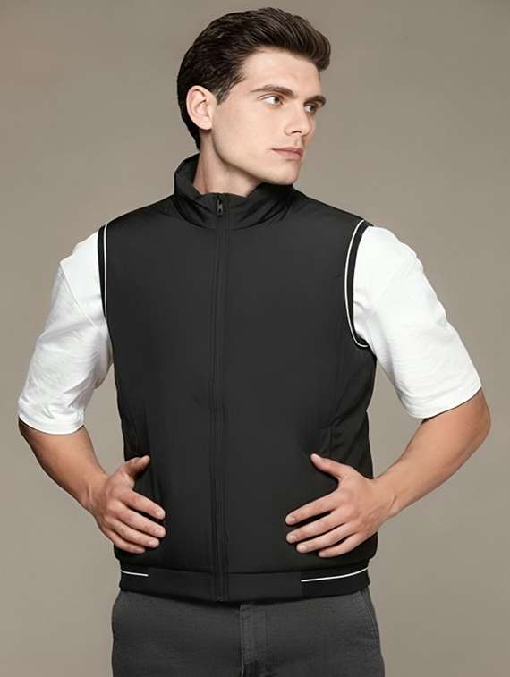 men solid sleeveless bomber jacket