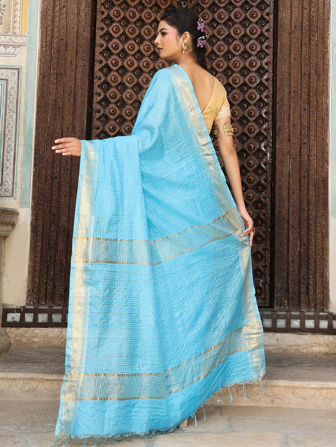 women checkered bordered saree with blouse - 22183720 -  Standard Image - 4