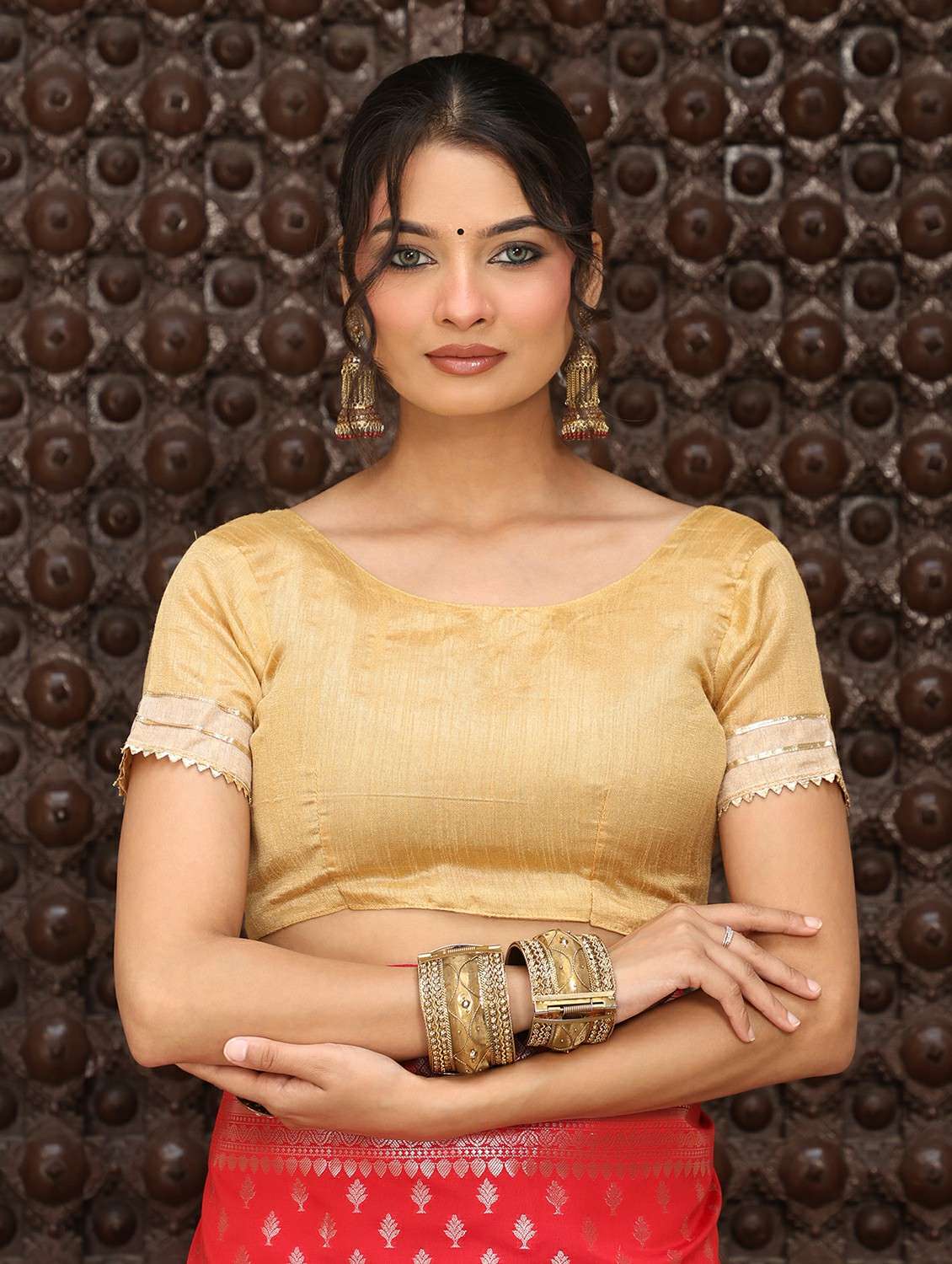 women self design banarasi saree with blouse - 22183734 -  Standard Image - 6