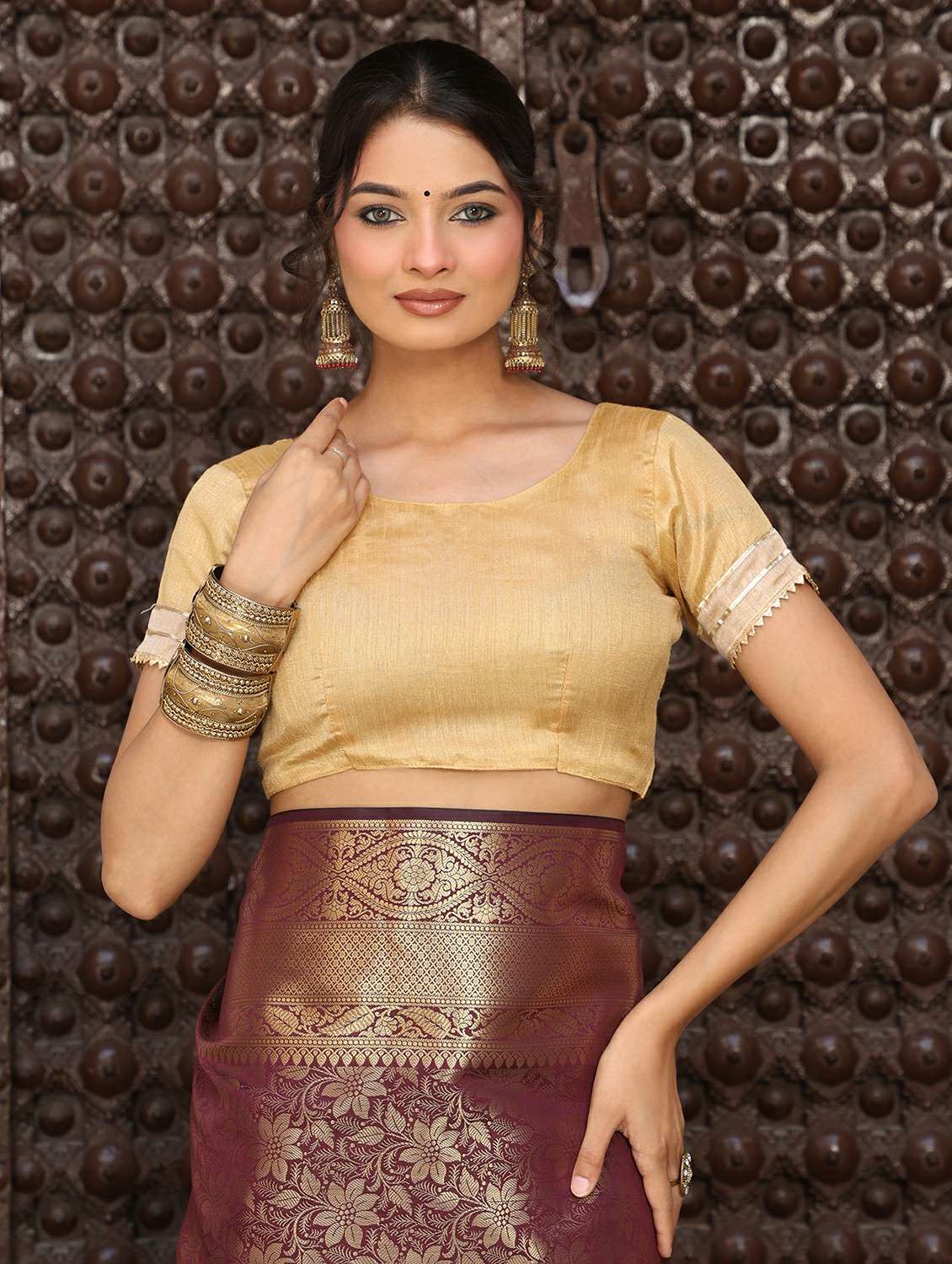 women self design banarasi saree with blouse - 22183735 -  Standard Image - 6