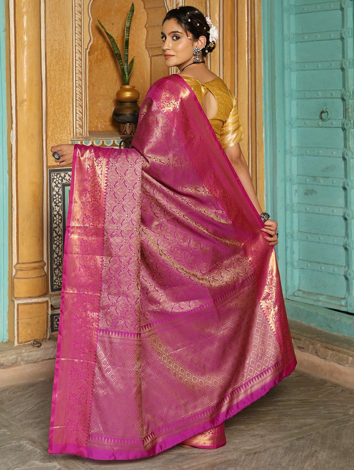 women self design banarasi saree with blouse - 22183739 -  Standard Image - 4