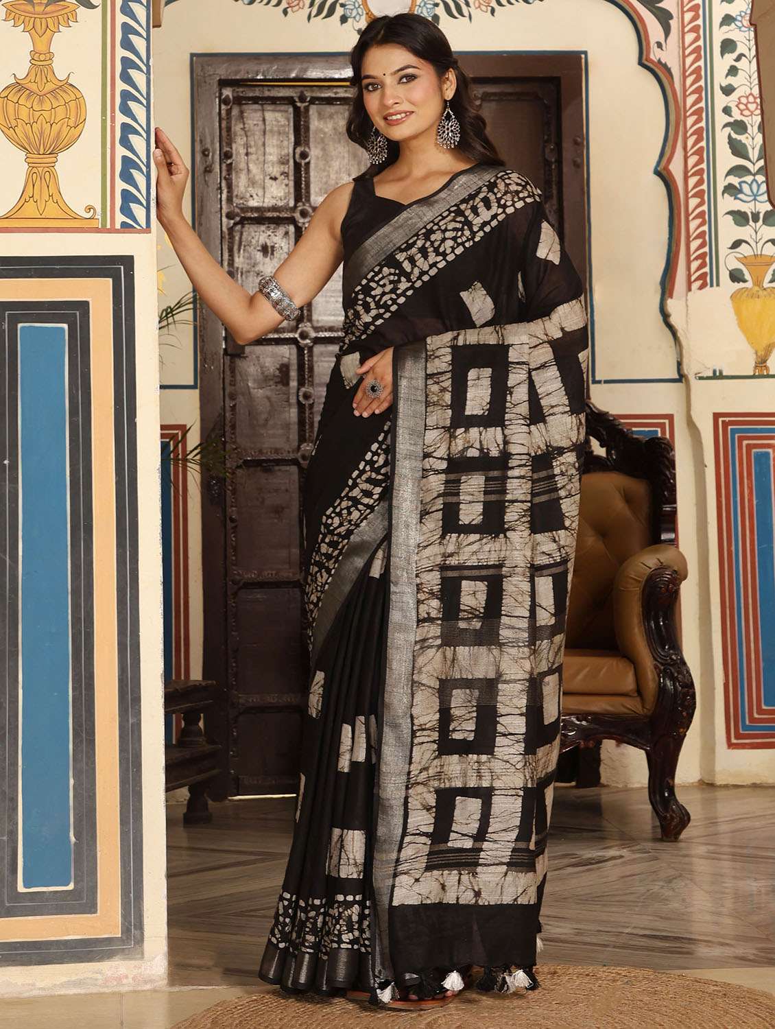 women batik printed saree with blouse - 22183741 -  Standard Image - 1