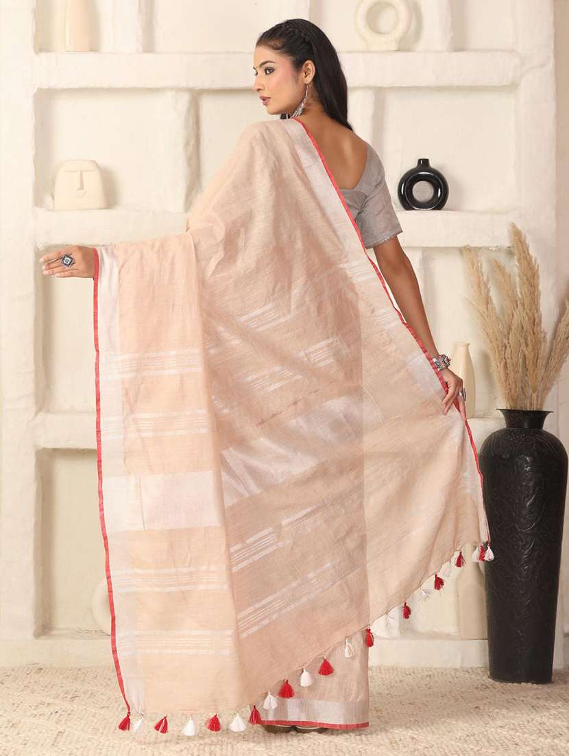 women solid with bordered saree with blouse - 22183764 -  Standard Image - 4