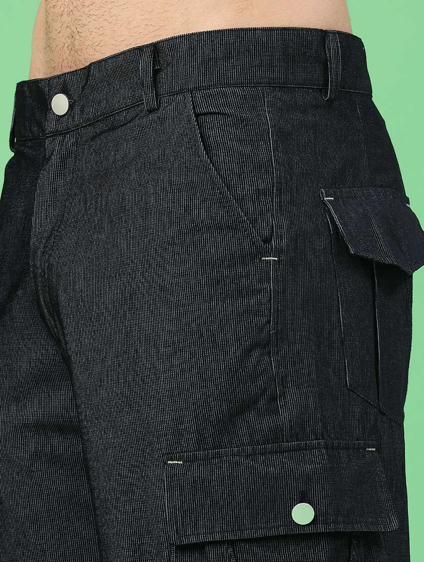 men textured mid rise relaxed fit cargo - 22183843 -  Standard Image - 1