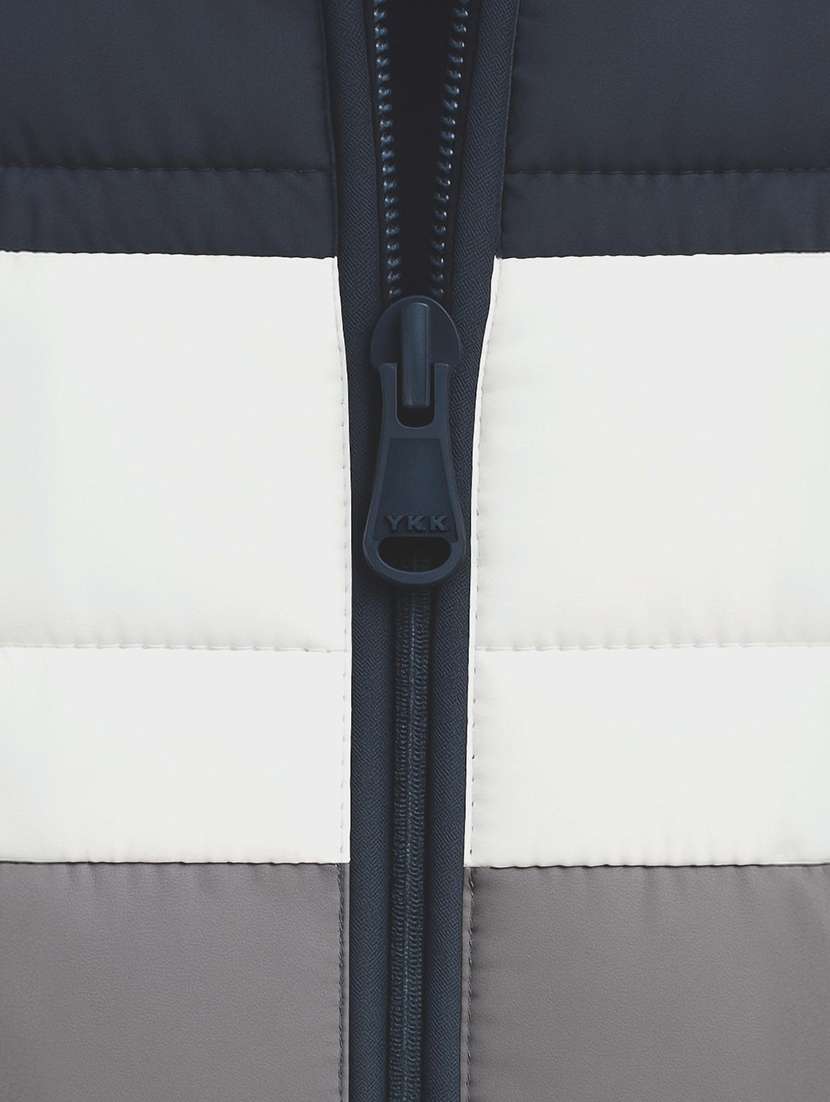 men color block sleeveless puffer jacket - 22184263 -  Standard Image - 4