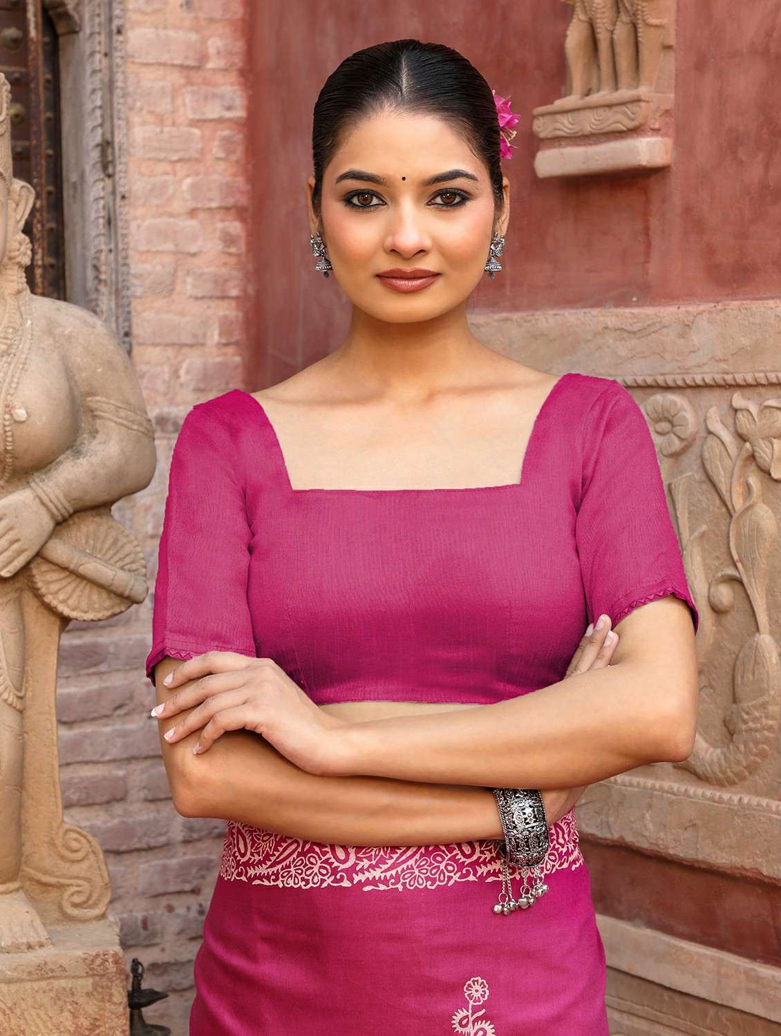 women printed casual wear saree with blouse - 22184291 -  Standard Image - 6