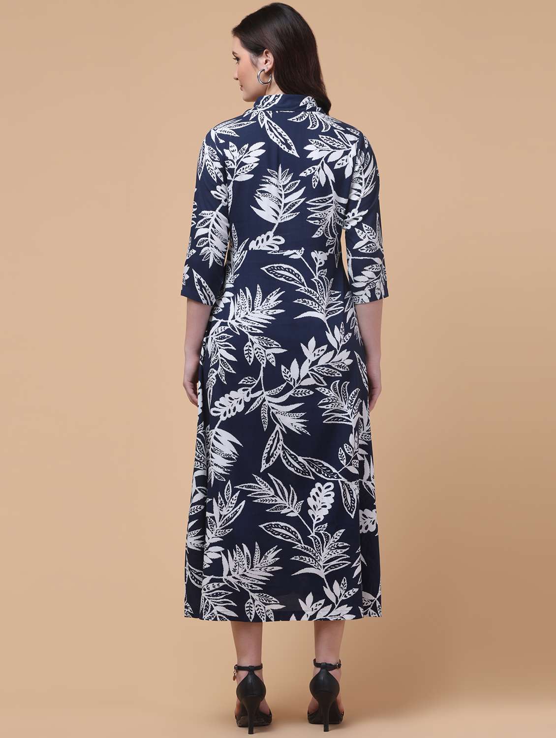 women printed collared shirt dress - 22184361 -  Standard Image - 4