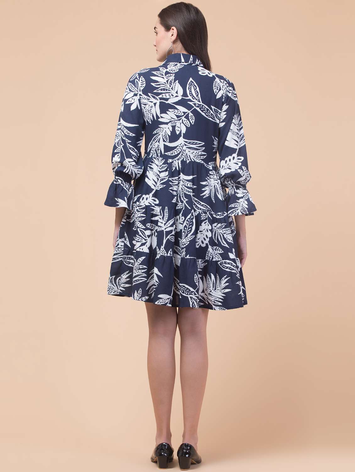 women printed long sleeve collared tiered dress - 22184365 -  Standard Image - 4