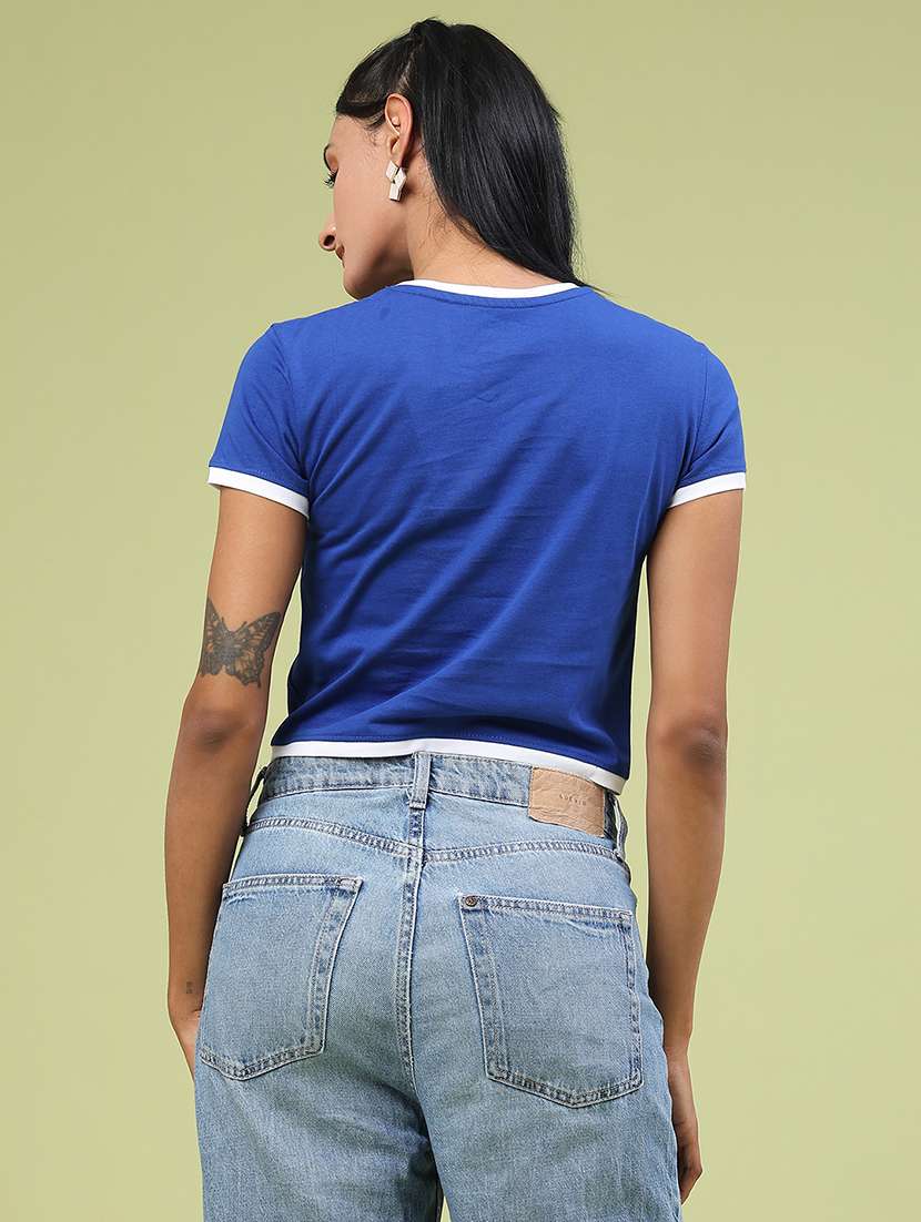 blue cotton chest print tshirt - 22184436 -  Standard Image - 4